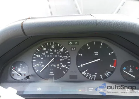 1987 BMW 325 E z USA, uszkodzony, nr VIN WBAAB5406H9804264